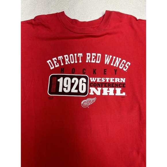 Vintage Concepts Sport Detroit Red Wings Single Stitch Red T-Shirt Size Large - Picture 2 of 7